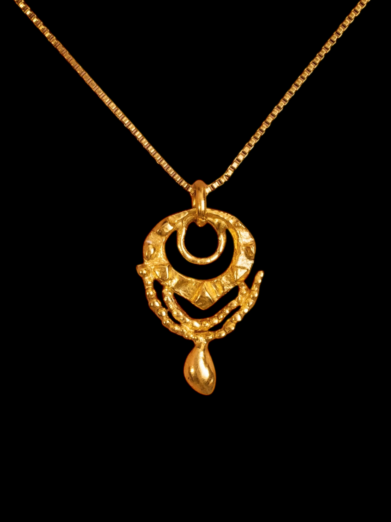 The Rope Of Pearls Chain