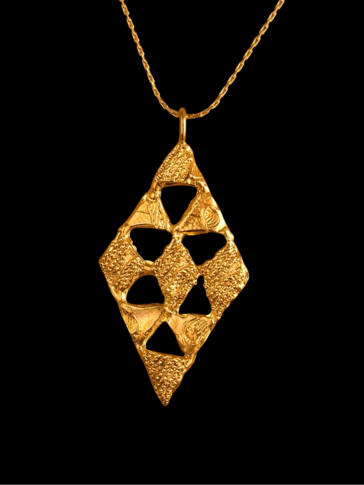The Raw Vision Chain