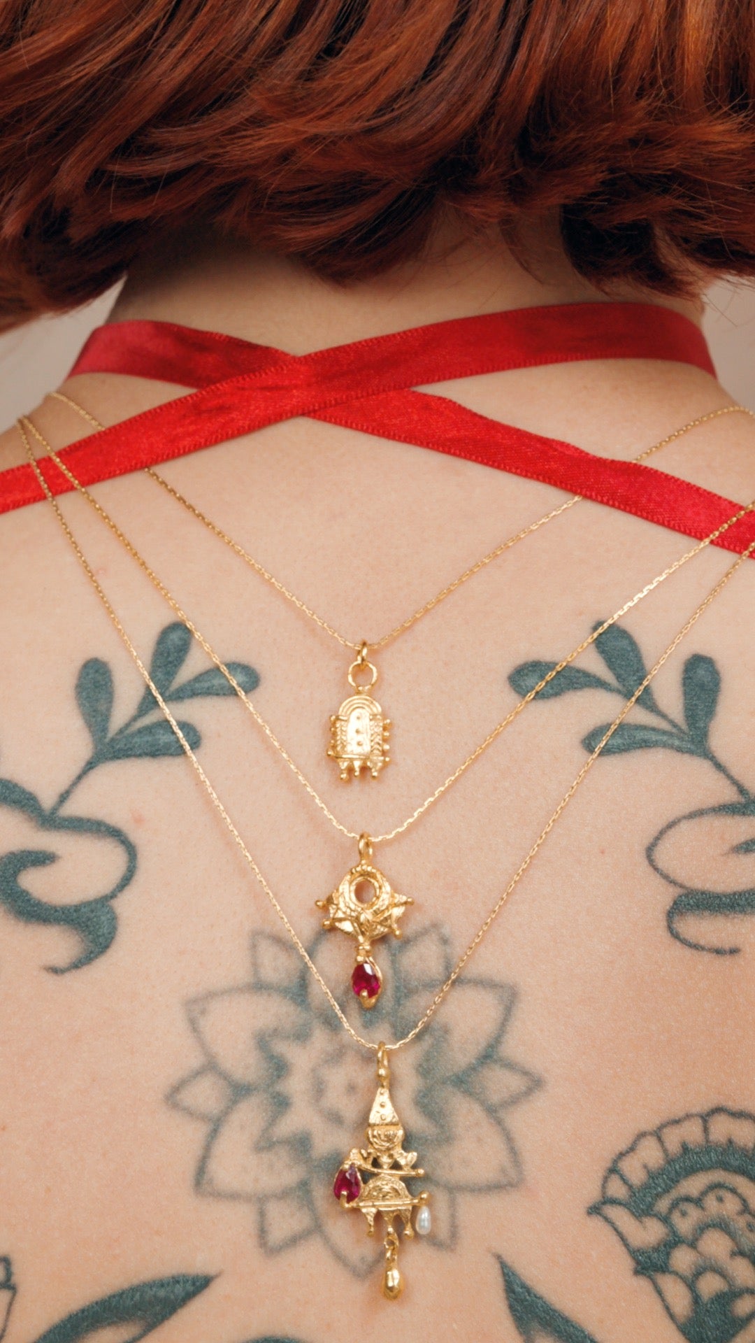The Dada Clown Chain