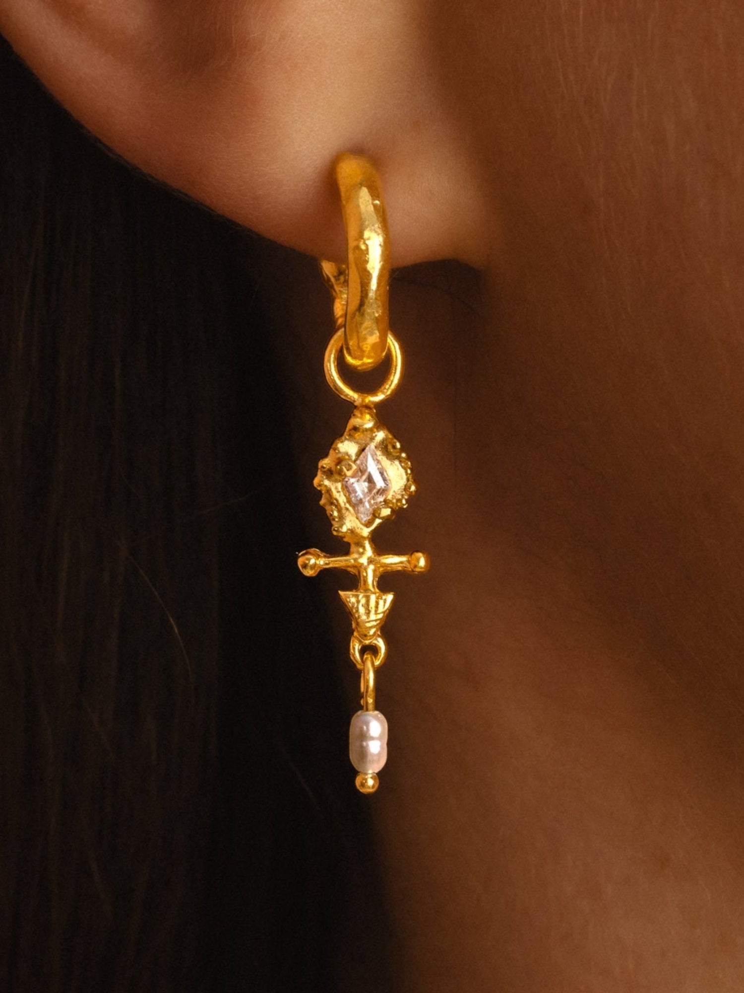 The Diamond Arrow Hoops